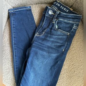 women’s american eagle dark wash skinny jeans